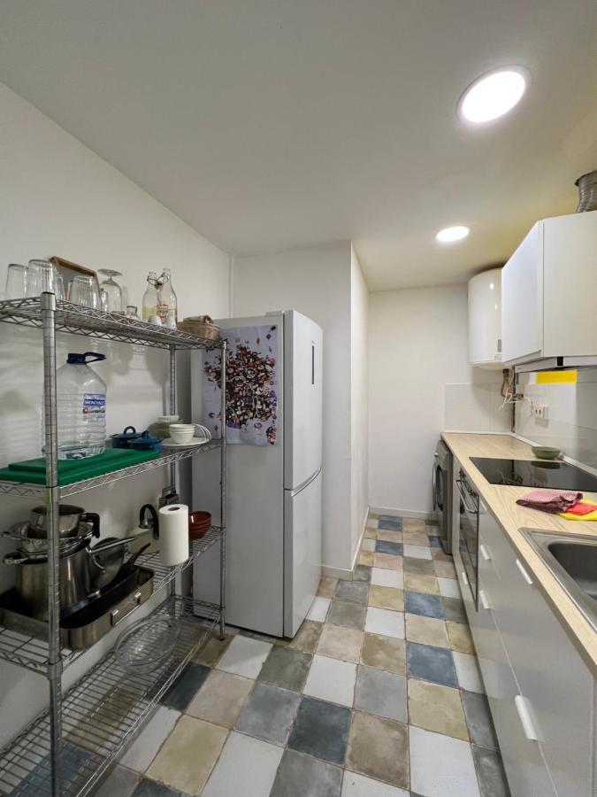 Alojamiento Con Encanto En Planta Superior Ideal Para Trabajo Y Escapadas Familiares En Montserrat Esparreguera Esterno foto
